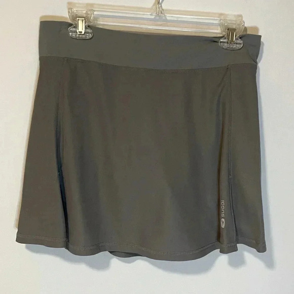 Women’s M Suguoi Cycling Skort - Picture 1 of 10